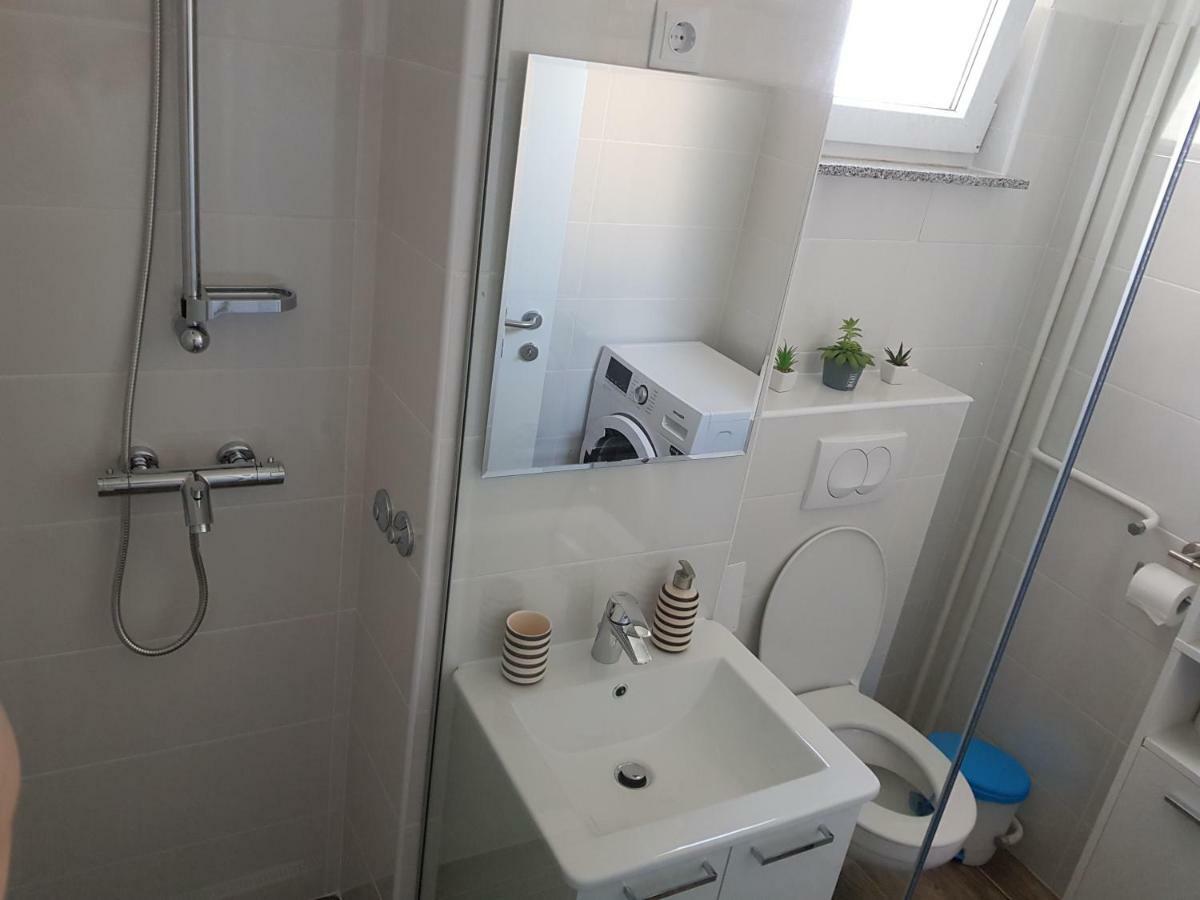 Sunny Kvarner Apartment Риека Экстерьер фото